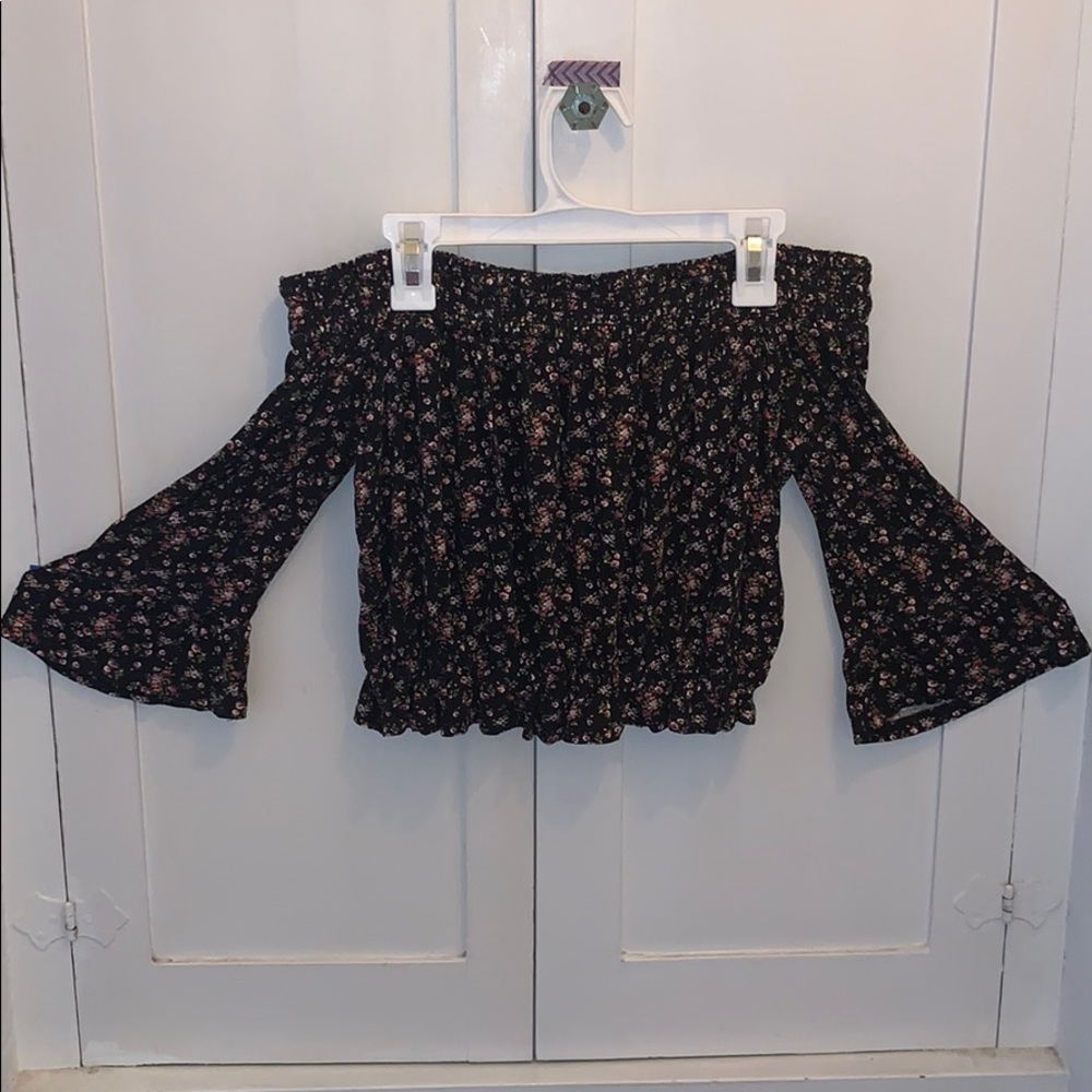 Floral print off the shoulder shirt